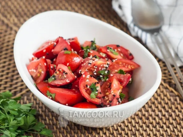 Фото блюда: Салат с помидорами и кунжутом