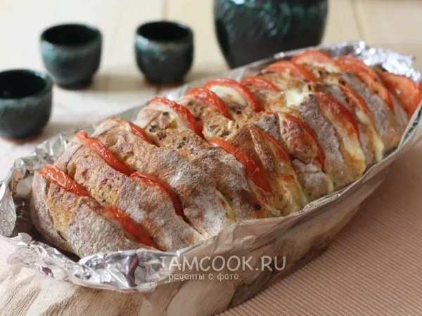 Фото блюда: Запеченная чиабатта-гармошка