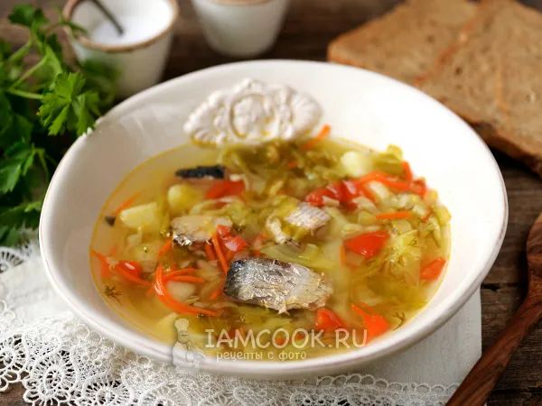 Фото блюда: Рыбные щи из консервов и свежей капусты