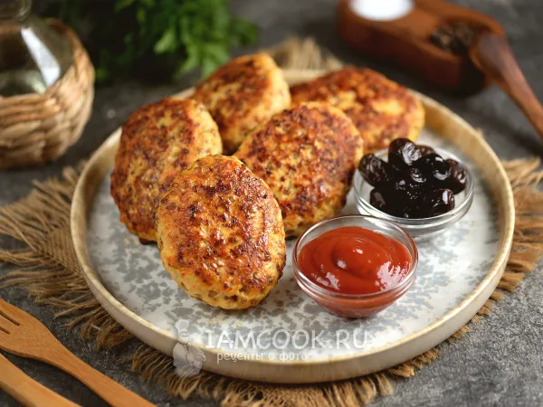 Фото блюда: Котлеты из индейки с гречкой
