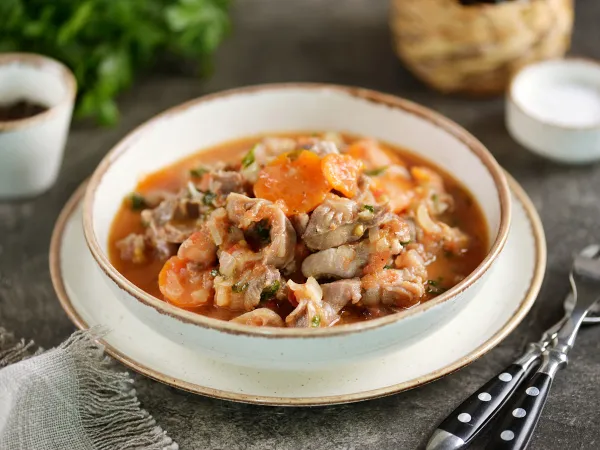 Фото блюда: Куриные желудки с помидорами (тушеные)