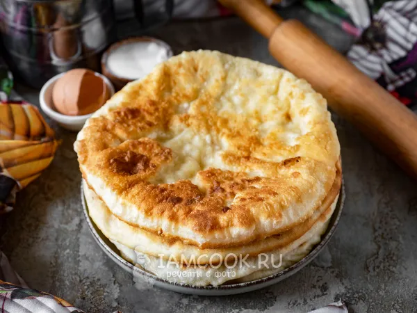 Фото блюда: Луковые лепешки на кефире на сковороде