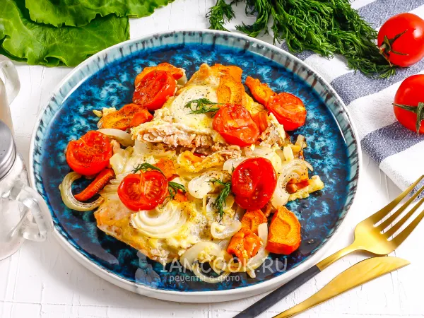 Фото блюда: Кижуч с овощами в духовке