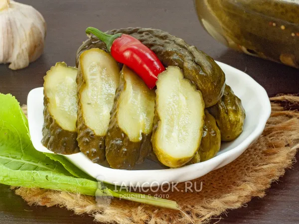 Фото блюда: Маринованные огурцы с хреном и горчицей