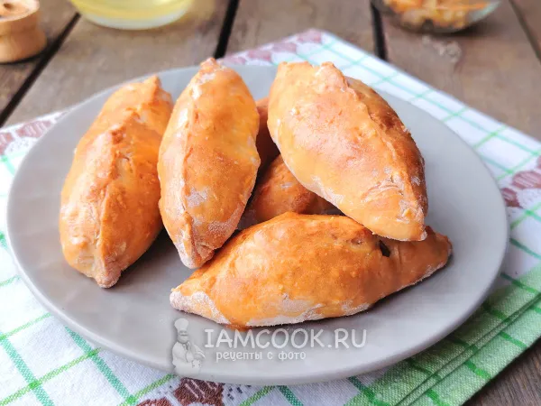 Фото блюда: Пирожки на кефире с квашеной капустой