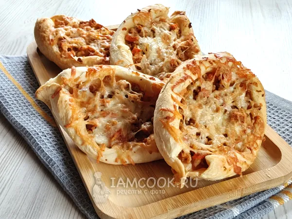 Фото блюда: Лодочки из слоеного теста с мясом