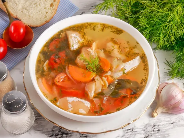 Фото блюда: Уха из хребтов и головы форели