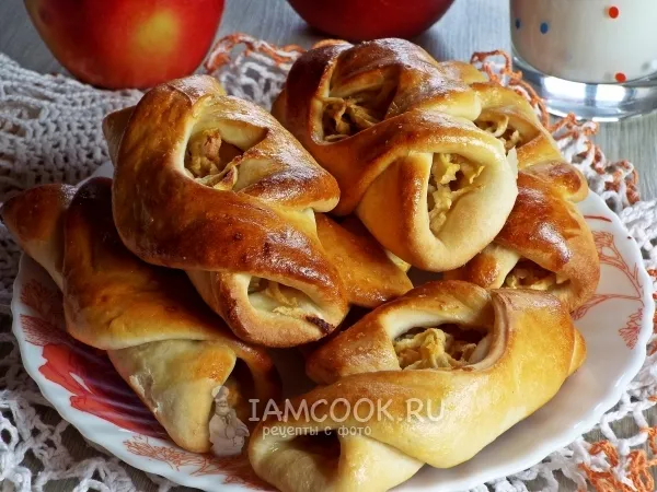 Фото блюда: Булочки с яблоками из быстрого теста