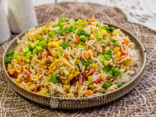 Фото блюда: Жареный рис с кукурузой и яйцом