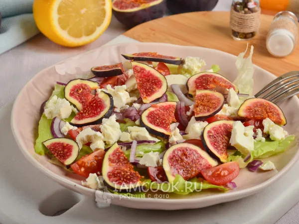 Фото блюда: Салат с инжиром и козьим сыром