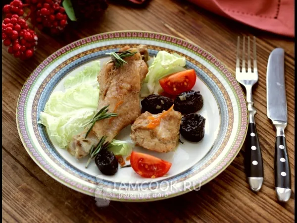 Фото блюда: Индейка с черносливом в мультиварке