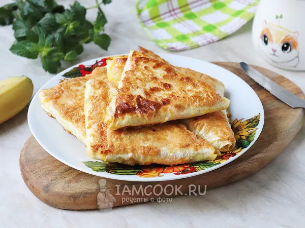 Фото блюда: Конвертики из лаваша с творогом и бананом (на сковороде)