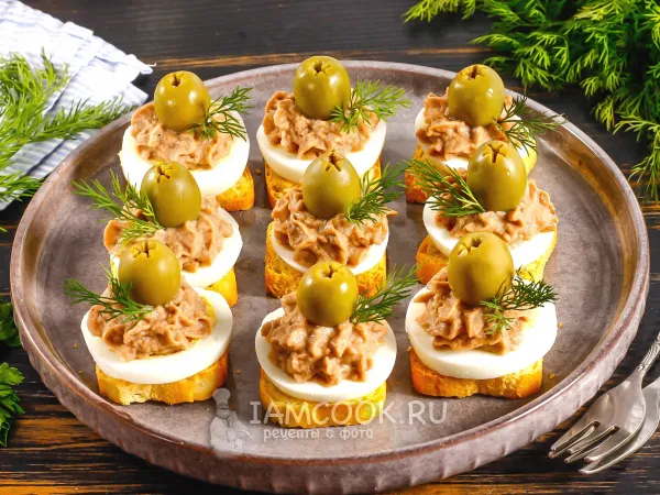 Фото блюда: Канапе с тунцом (консервированным)