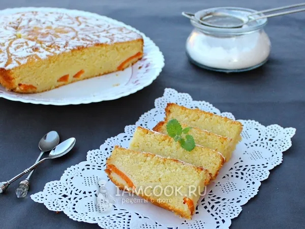 Фото блюда: Пирог с консервированными абрикосами