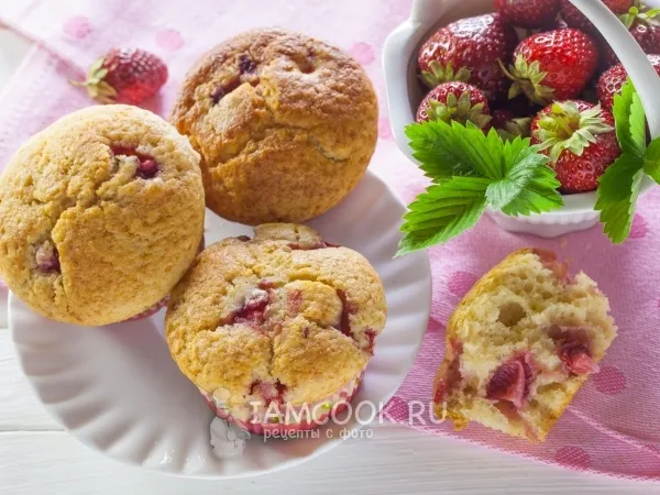 Фото блюда: Капкейки с клубникой