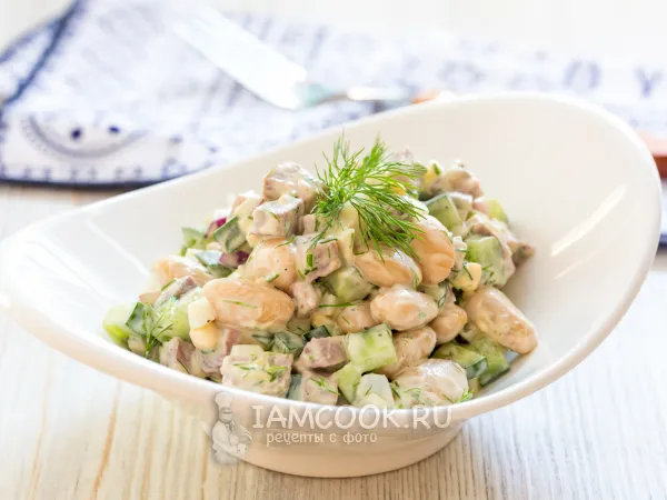 Фото блюда: Салат с языком и фасолью