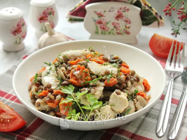 Фото блюда: Курица с зеленой чечевицей