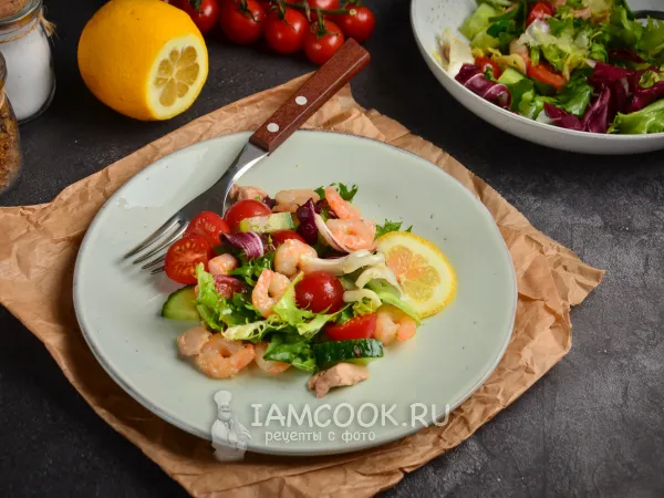 Фото блюда: Салат с печенью трески и креветками