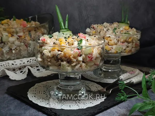 Фото блюда: Крабовый салат с мидиями (почти классический рецепт)