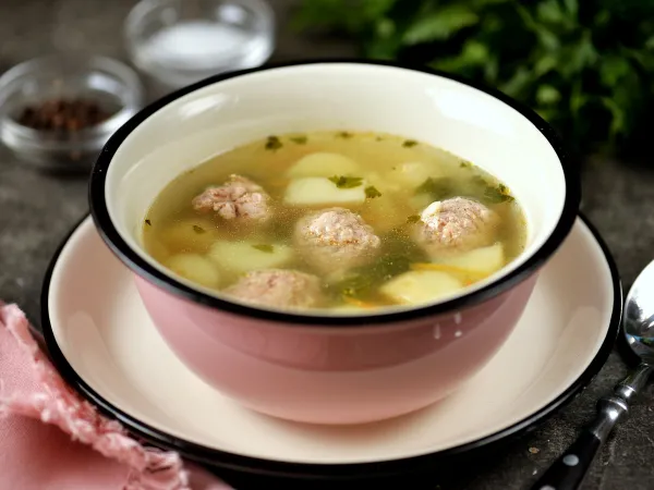 Фото блюда: Суп с купатами и картофелем