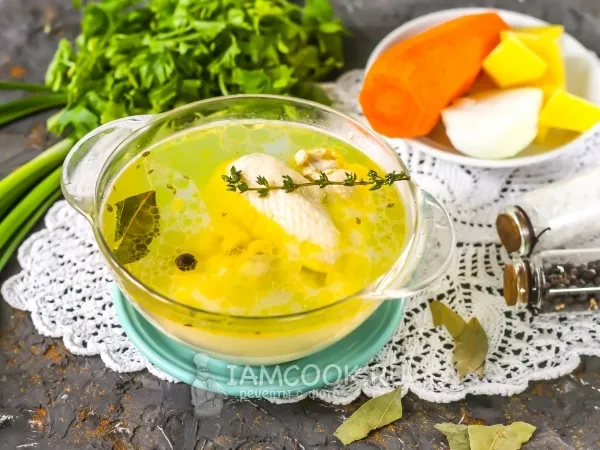 Фото блюда: Как варить бульон для супа из курицы?