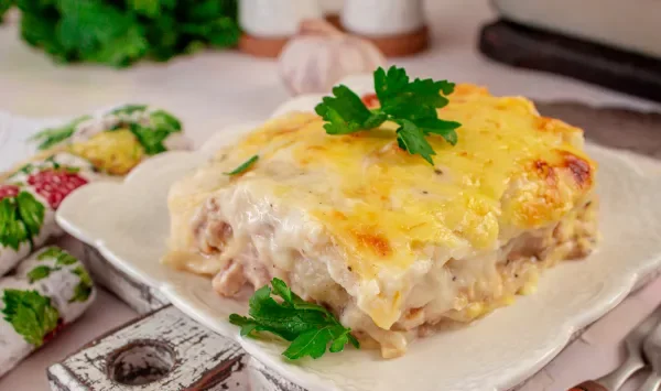 Фото блюда: Лазанья из лаваша с курицей и грибами