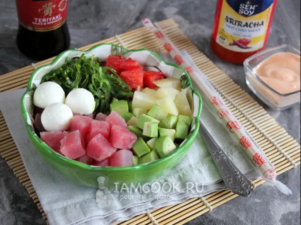 Фото блюда: Поке с тунцом и авокадо