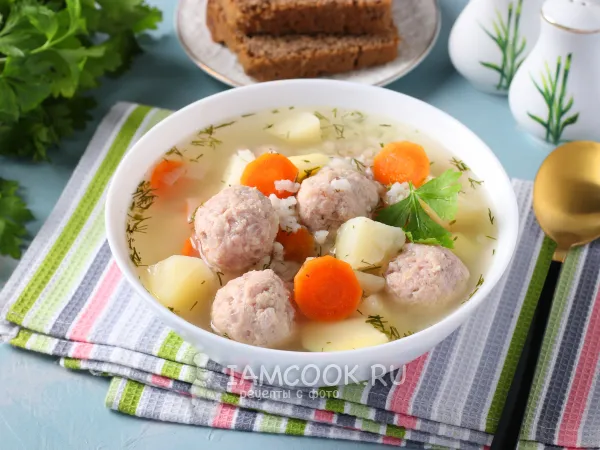 Фото блюда: Суп с куриными фрикадельками и рисом