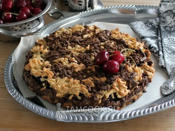 Фото блюда: Тертый пирог из песочного теста с вареньем