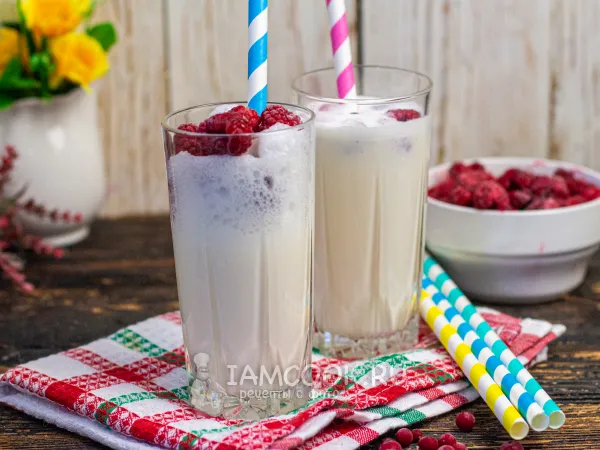 Фото блюда: Молочный коктейль (ванильный)