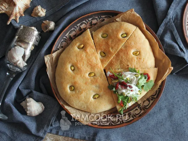 Фото блюда: Фокачча со страчателлой и фисташками