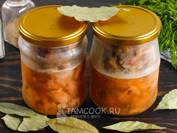 Фото блюда: Тушенка из свиной рульки