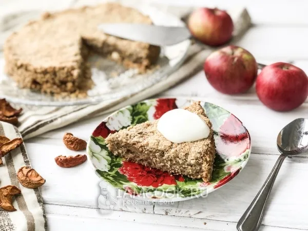 Фото блюда: Насыпной яблочный пирог с овсянкой