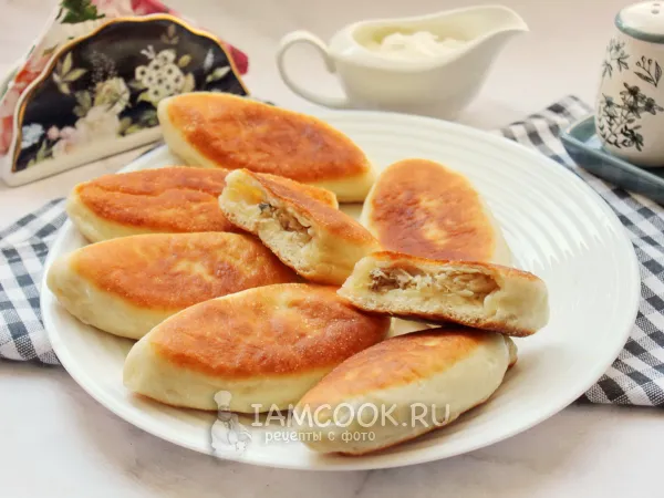 Фото блюда: Пирожки с курицей и капустой (жареные)