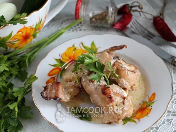 Фото блюда: Тушеный кролик в сметане в казане