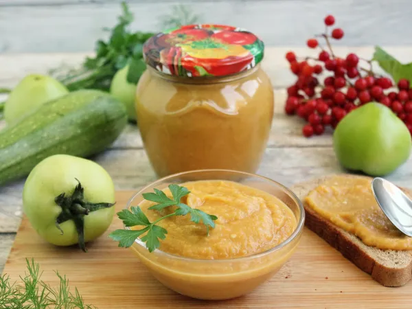 Фото блюда: Кабачковая икра с зелеными помидорами на зиму