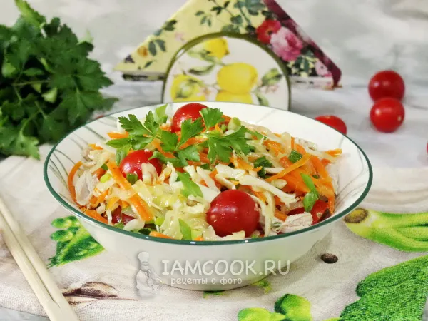 Фото блюда: Азиатский салат с курицей и овощами