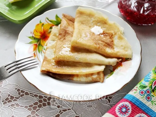 Фото блюда: Блины на простокваше со сливочным маслом