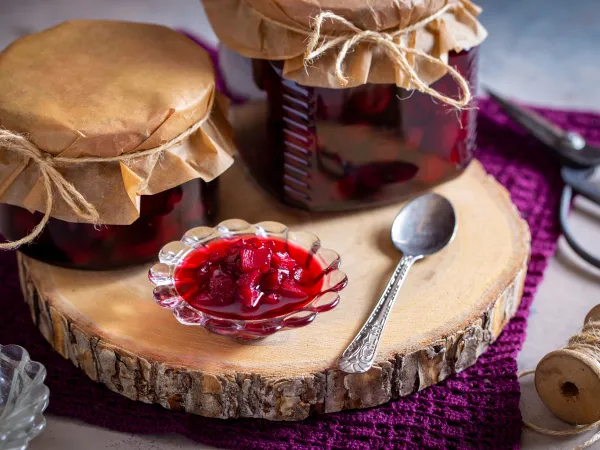 Фото блюда: Варенье из кабачков с вишней на зиму