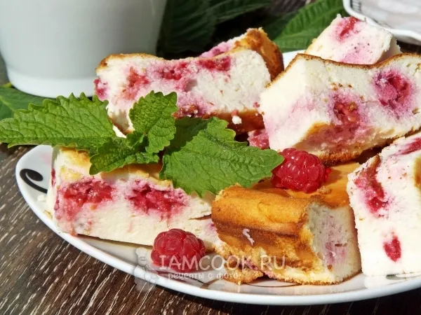 Фото блюда: Творожник с малиной