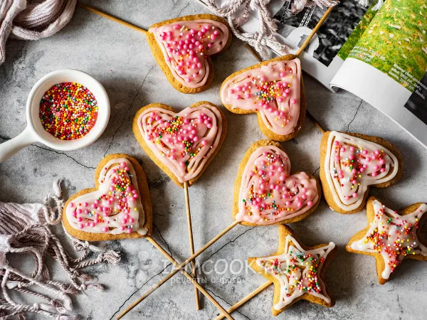 Фото блюда: Имбирные пряники на палочке