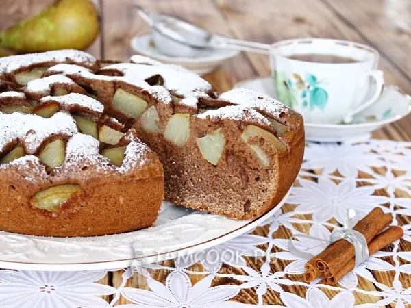 Фото блюда: Шоколадная шарлотка с грушами в мультиварке