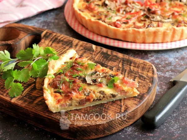 Фото блюда: Киш с ветчиной и грибами