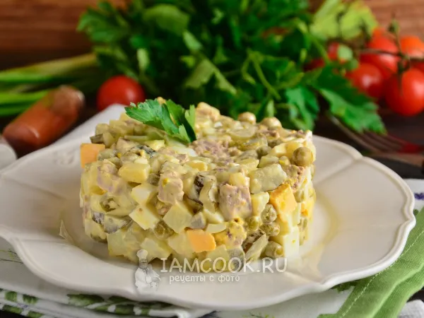 Фото блюда: Салат «Столичный» с говядиной