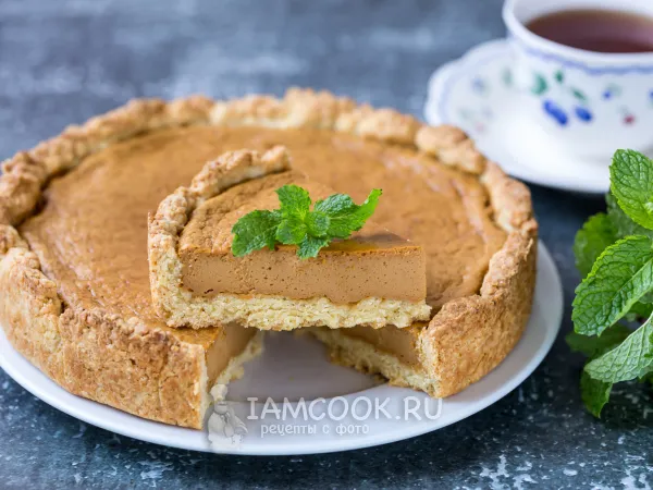 Фото блюда: Пирог со сгущенкой и сметаной