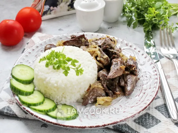 Фото блюда: Сердце индейки на сковороде с луком