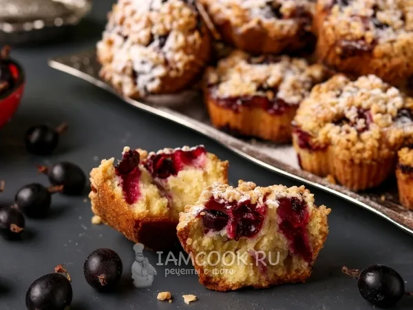 Фото блюда: Маффины с крыжовником и штрейзелем
