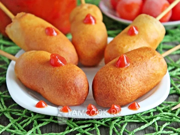 Фото блюда: Сосиски в тесте на палочке