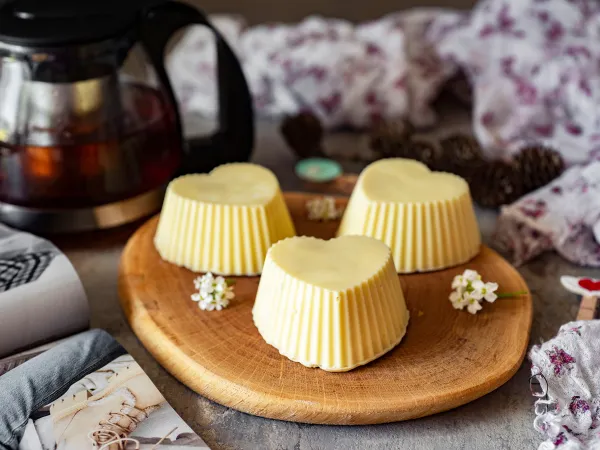 Фото блюда: Сырок глазированный в белом шоколаде