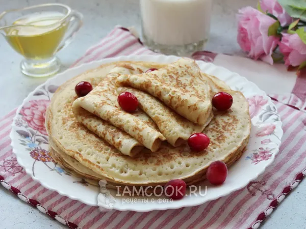 Фото блюда: Толстые блины на свежих (живых) дрожжах и молоке